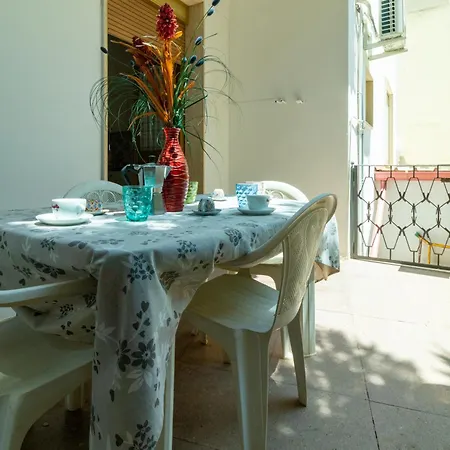 Ferrari Apartment *